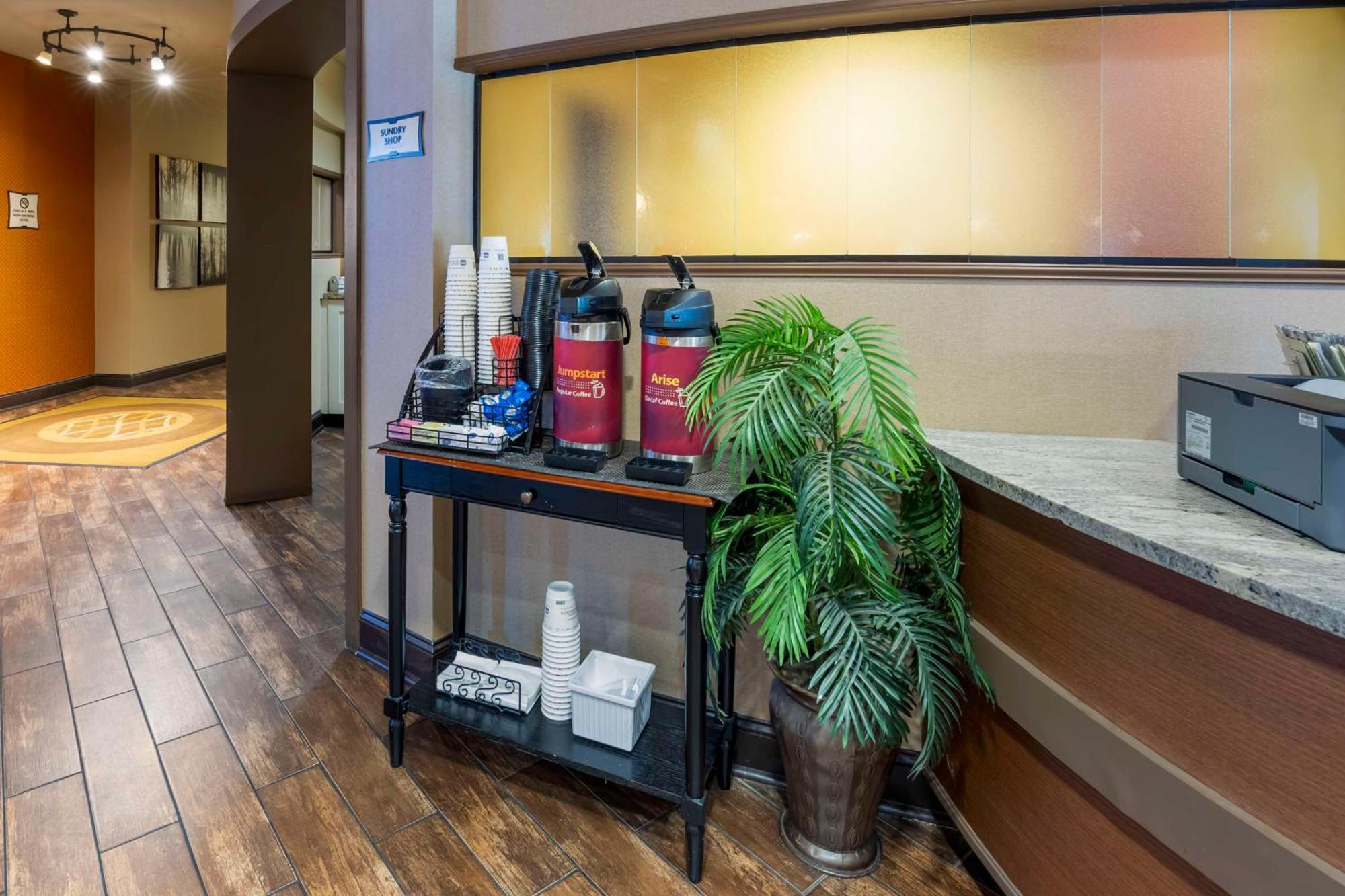 Best Western Plus Tupelo Inn & Suites Luaran gambar